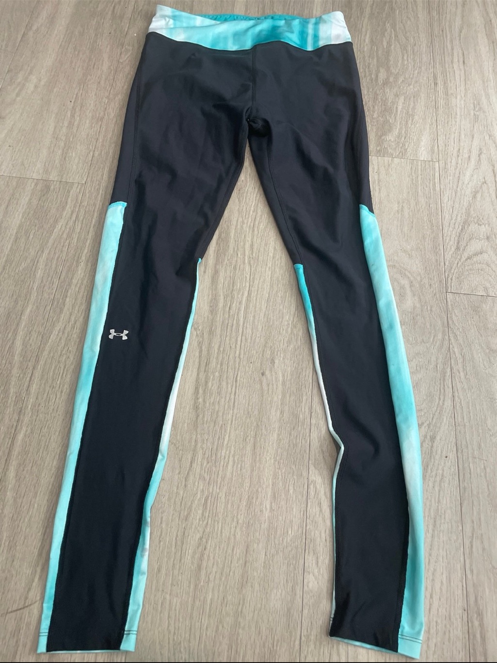 Under Armour Black And Aqua Compression Leggings